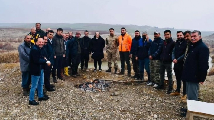 Besni'de domuzlara karşı sürek avı düzenlendi