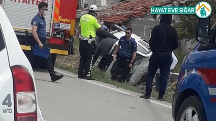 Beypazarı'nda köpeğe çarpmamak için araç takla attı: 1 yaralı