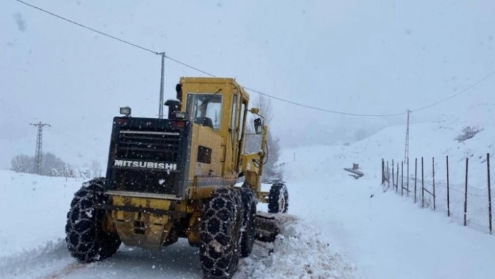 Bingöl'de 115 köy yolu ulaşıma açıldı