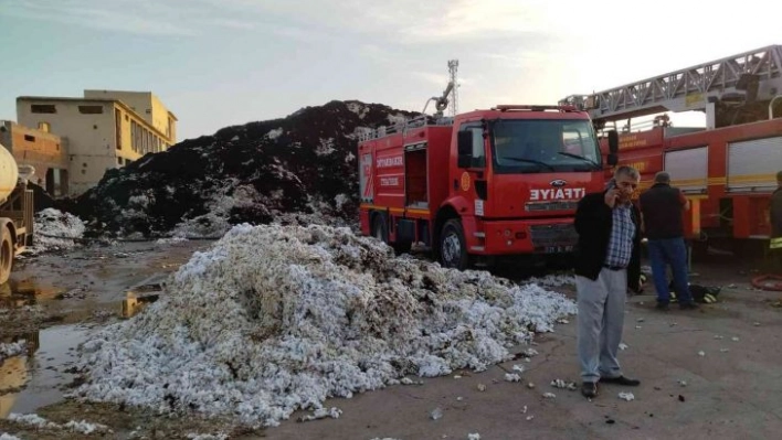 Bismil'de pamuk fabrikasındaki yangınd, 2,5 ton pamuk kül oldu