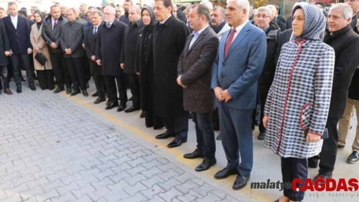 Bolu'da ihtiyaç sahipleri için yardımlaşma çarşısı açıldı