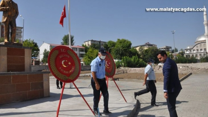 Bulanık'ta 30 Ağustos Zafer Bayramı törenle kutlandı