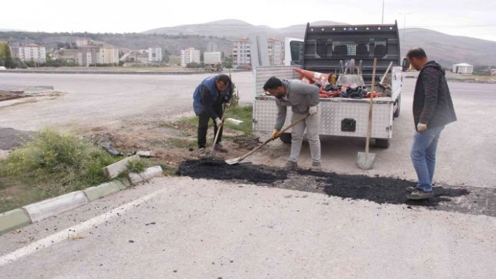 Bünyan'da asfalt çalışmaları sürüyor