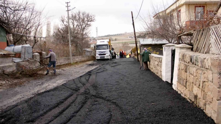 Bünyan'da Cami Kebir ve Sağlık Mahalleleri Asfalta Kavuşuyor