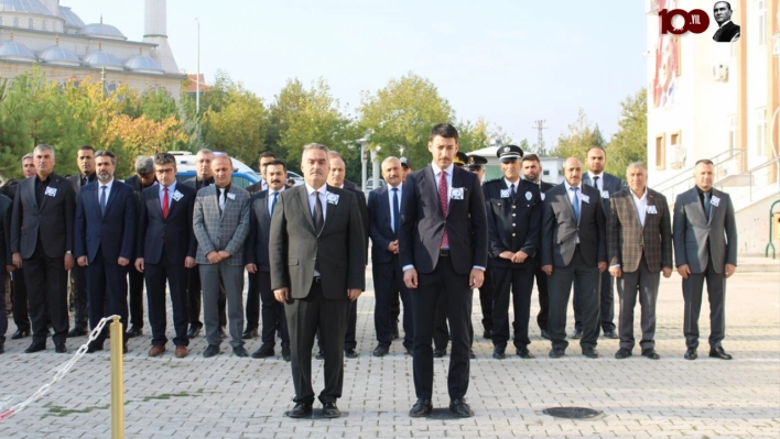 Büyük Önder Atatürk, Malatya'da anıldı