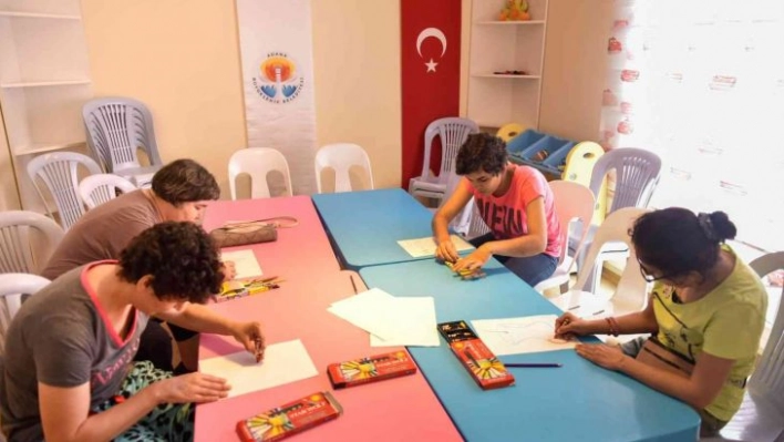 Büyükşehir Engelli Çocuk Mola Evi'nde yaz atölyeleri başladı