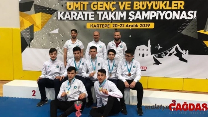 Büyükşehir'in gençleri Türkiye şampiyonu