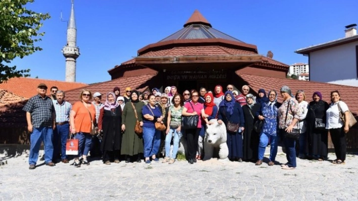 Büyükşehir'in kent içi turlarına büyük ilgi