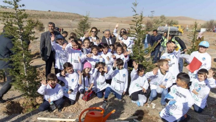 Büyükşehir, Milli Ağaçlandırma Günü'nde 5 bin ağaç ile doğaya sahip çıkacak