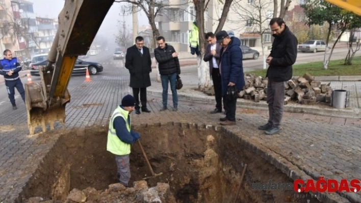 Çan'da su kaçakları tamir edilerek Karşıyaka Mahallesine su verildi