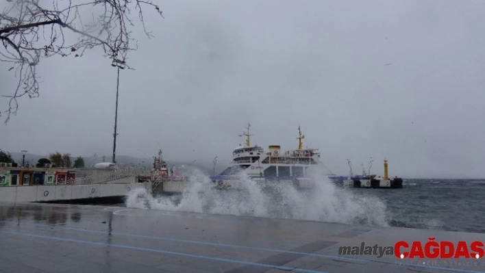 Çanakkale'de ada seferlerine fırtına engeli