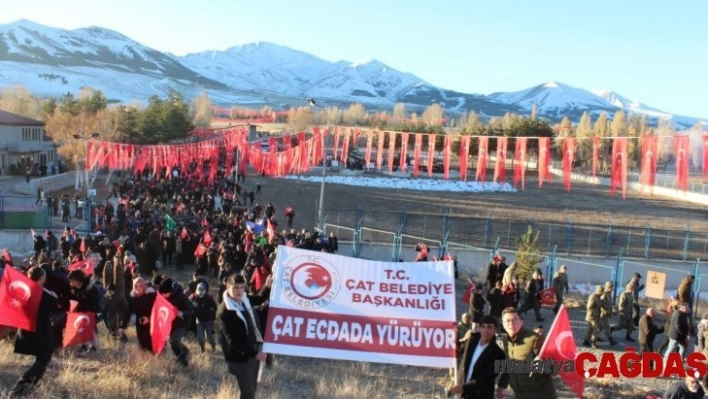 Çat Belediyesi'nde yoğun katılım