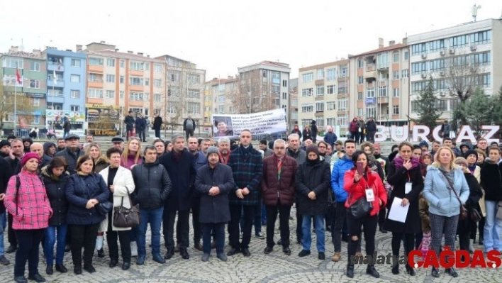 Çevreyolu için uluslararası karayolunu trafiğe kapattılar