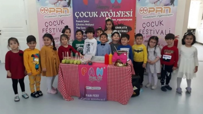 Ceyhan'da 23 Nisan coşkusu