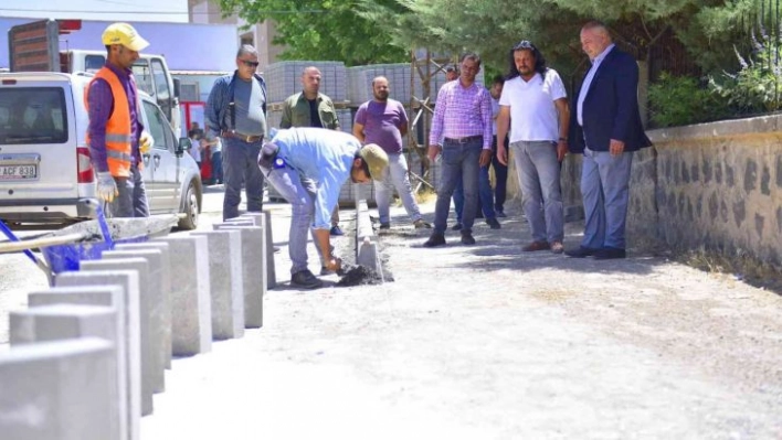 Ceylanpınar'da 1 kilometrelik yürüyüş yolu çalışması