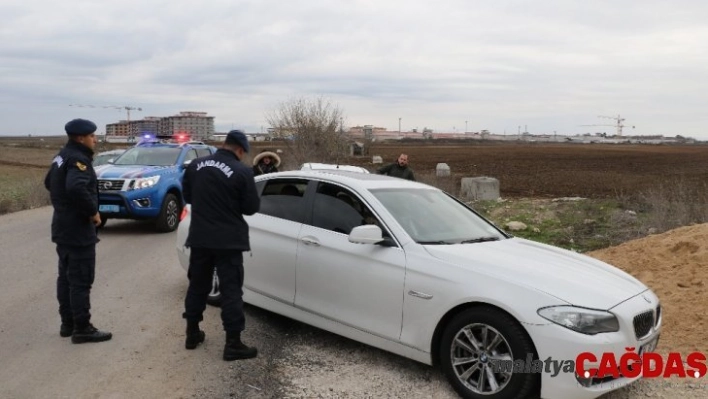 CHP'li heyetten Demirtaş'a 'geçmiş olsun' ziyareti