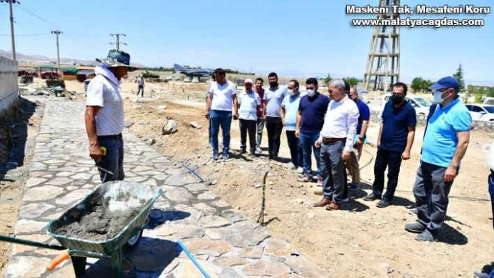 Çınar, açık hava müzesindeki çalışmaları inceledi