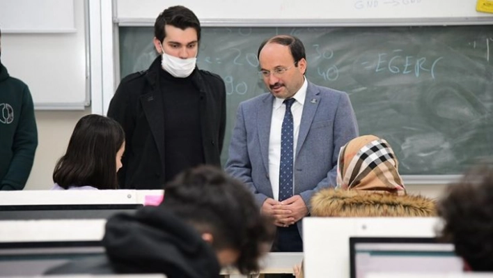 Cizre Fen Lisesi öğrencileri ETÜ'nün misafiri oldu