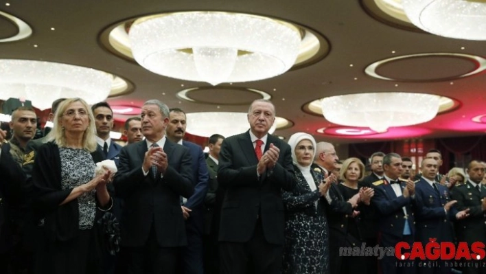 Cumhurbaşkanı Erdoğan: 'Türkiye kimseden icazet almadan kendi kararlarıyla istediğini yapabileceğini gösterdi'