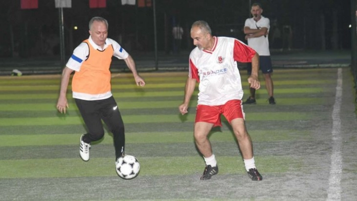 Cumhuriyet Futbol Turnuvası başladı