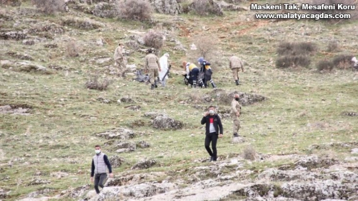 Dağ başında erkek cesedi bulundu