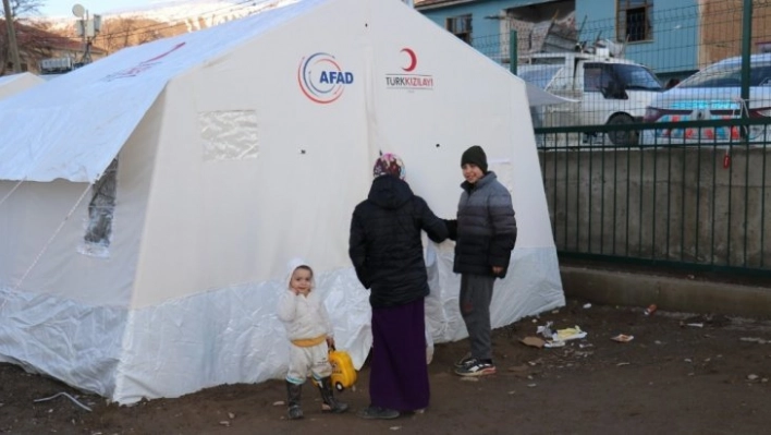 Deprem bölgesine yağış ve rüzgar uyarısı