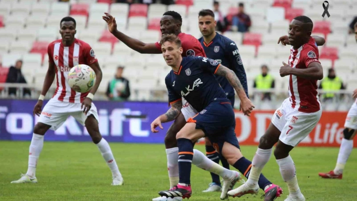 DG Sivasspor: 1- Medipol Başakşehir: 1