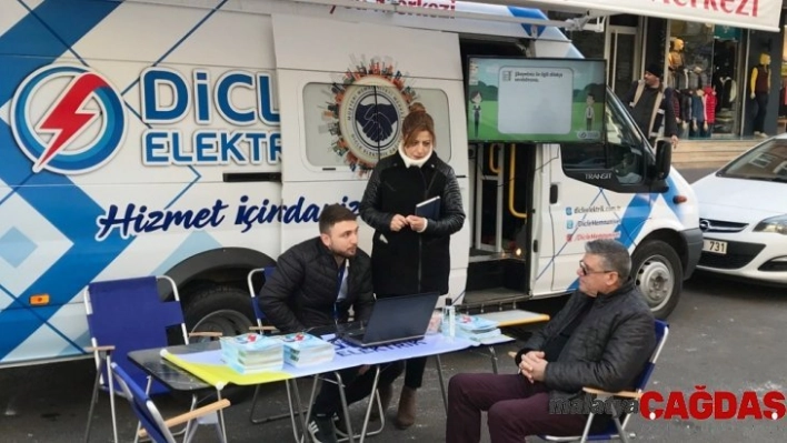 Dicle Elektrik, mobil müşteri memnuniyet aracıyla hizmeti halkın ayağına götürüyor