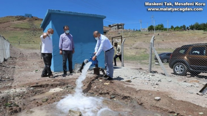 DİSKİ, mahallelerinin su sorununu çözmeye devam ediyor