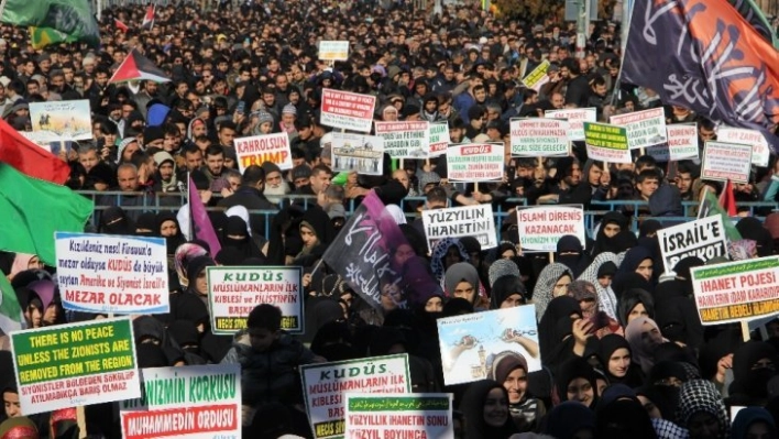 Diyarbakır'da 'Kudüs bizimdir' mitingi