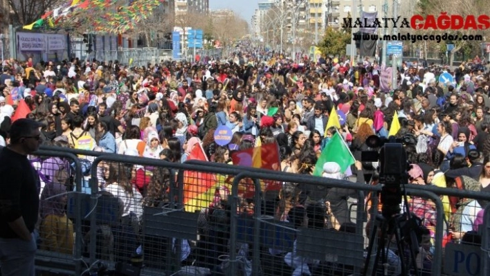 Diyarbakır'da 8 Mart Dünya Kadınlar Günü etkinliği