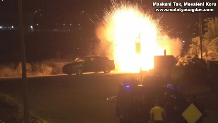 Diyarbakır'da bombalı araç paniği