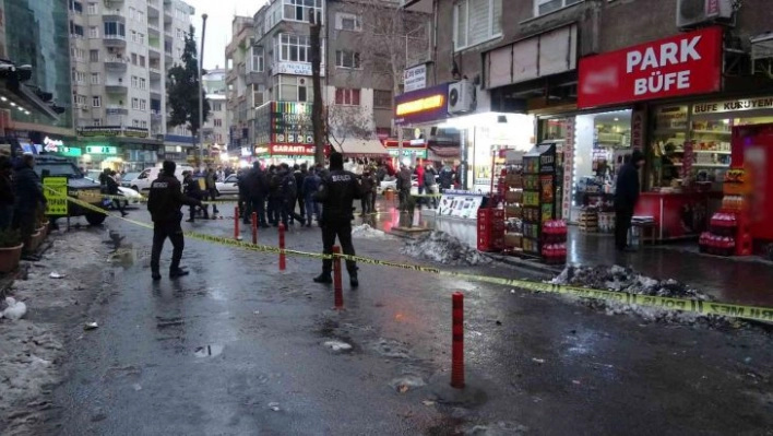 Diyarbakır'da husumetli iki aile arasında silahlı kavga: 4 yaralı, 2 gözaltı