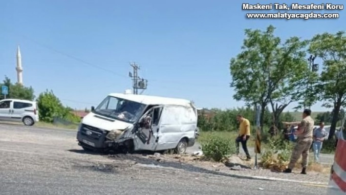 Diyarbakır'da kaza: 1 ölü, 3 yaralı