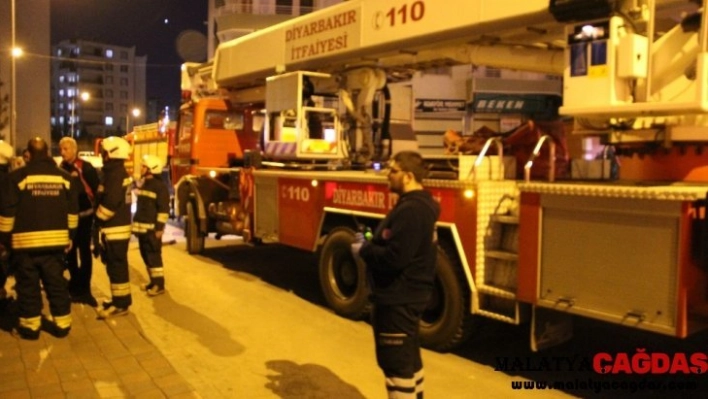 Diyarbakır'da korkutan yangın