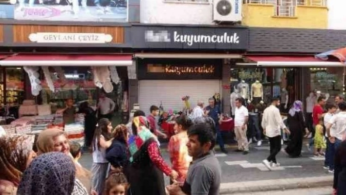 Diyarbakır'da müşterilerini dolandıran 2 kuyumcu tutuklandı