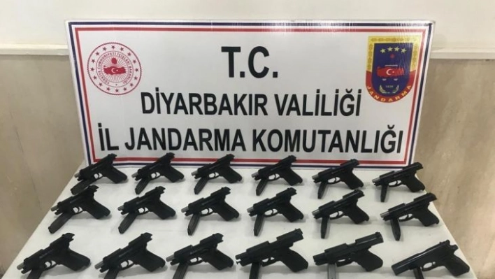 Diyarbakır'da operasyon yapılan evde cephane çıktı