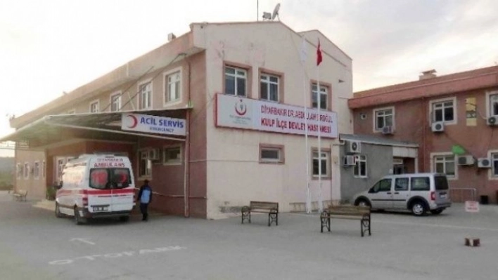 Diyarbakır'da otomobilin çarptığı 7 yaşındaki çocuk hayatını kaybetti