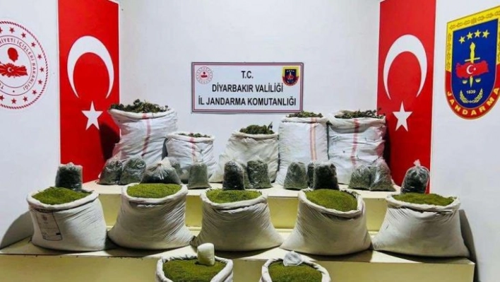 Diyarbakır'da terör örgütü PKK'nın finans kaynağına operasyon