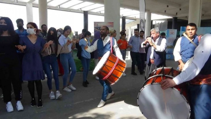 Diyarbakır Dicle Üniversitesi'nde yüz yüze eğitim başladı