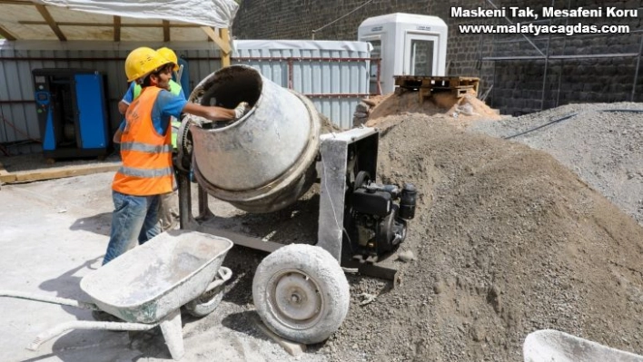 Diyarbakır Surlarındaki restorasyon çalışmaları yüzde 25'i kapsayacak şekilde genişledi