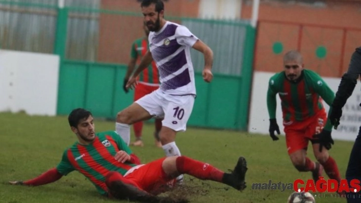 Diyarbekirspor Bağlar Belediyespor'u farklı geçti