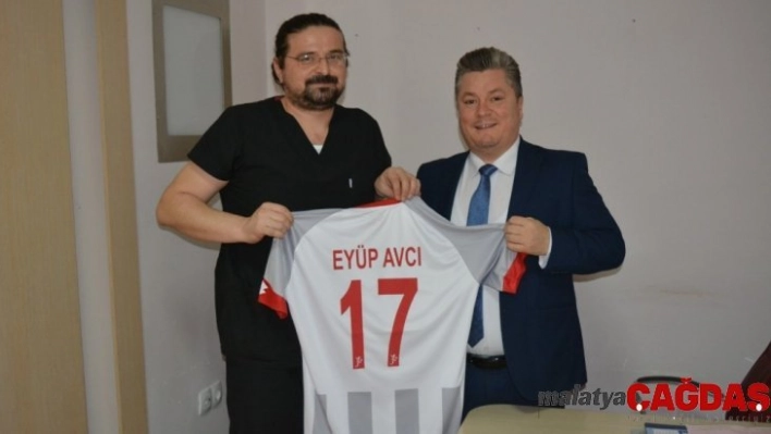 Doç. Dr. Eyüp Avcı: 'Sağlıklı bir kalp için spor yapın'