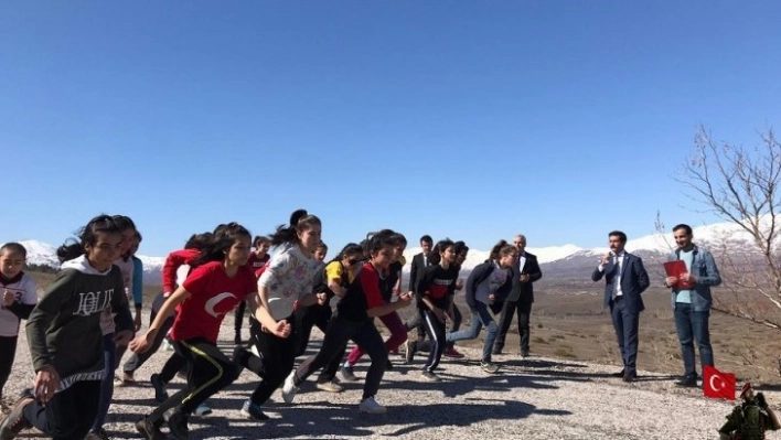 Doğanşehir'de kros yarışması yapıldı