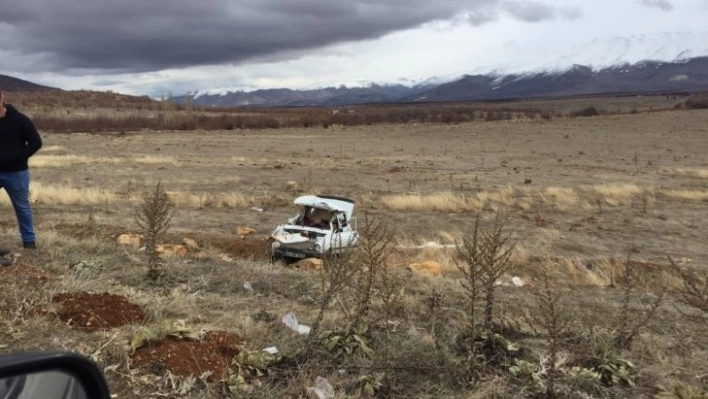 Doğanşehir'de trafik kazası 3 yaralı