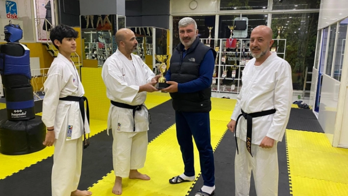 Doğuş Spor Karate Bıranşından İlk Madalyalar Gelmeye Başladı