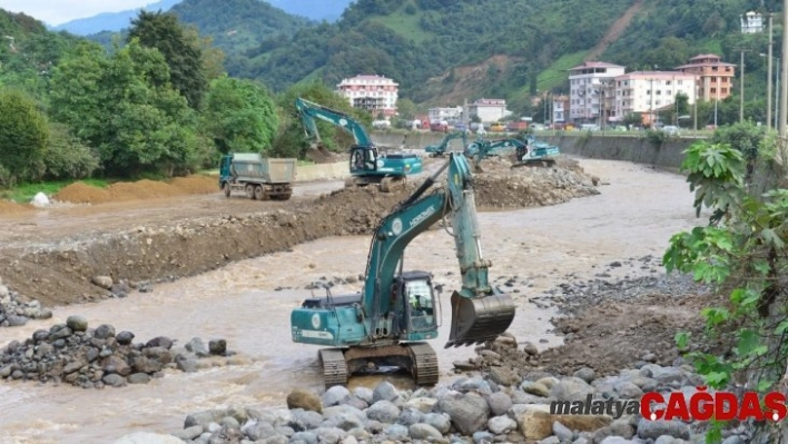 DSİ, Ocak ayından itibaren 162 adet toplu makinalı çalışma yaptı