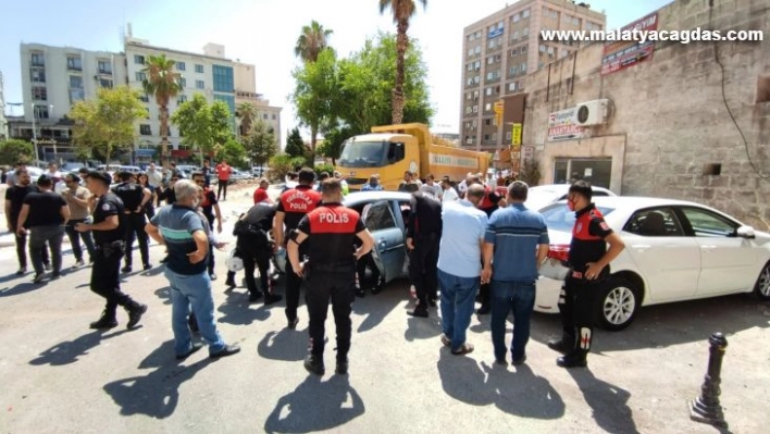 Dur ihtarına uymayan sürücü kaza yapınca yakalandı