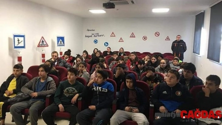 Edirne Çocuk Trafik Eğitim Parkı eğitimleri devam ediyor