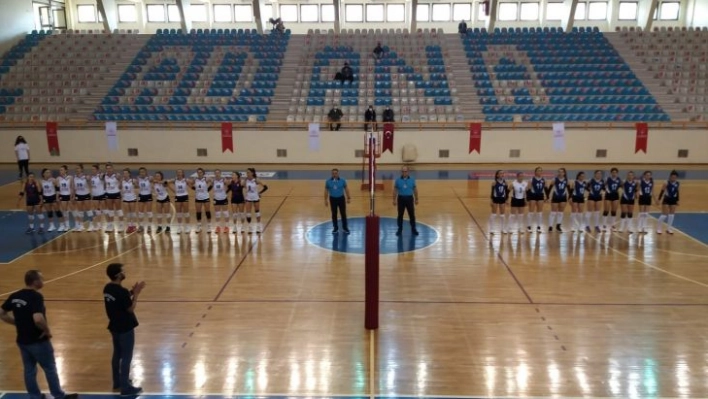 Elazığ Belediyesi Voleybol kötü başladı